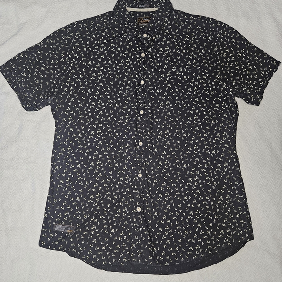 7 Diamonds Dark Blue Floral Button Down Shirt - Picture 1 of 7